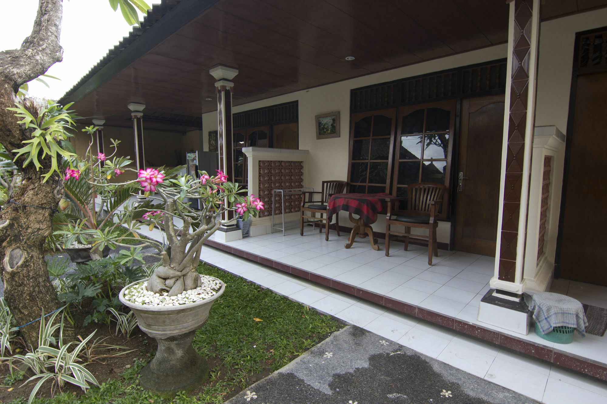 Donna Homestay Sanur  Exterior photo